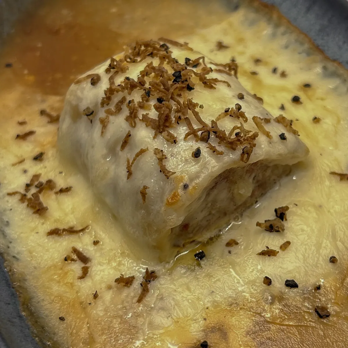 Cannelloni au gratin with black truffle at La Estrella 1924