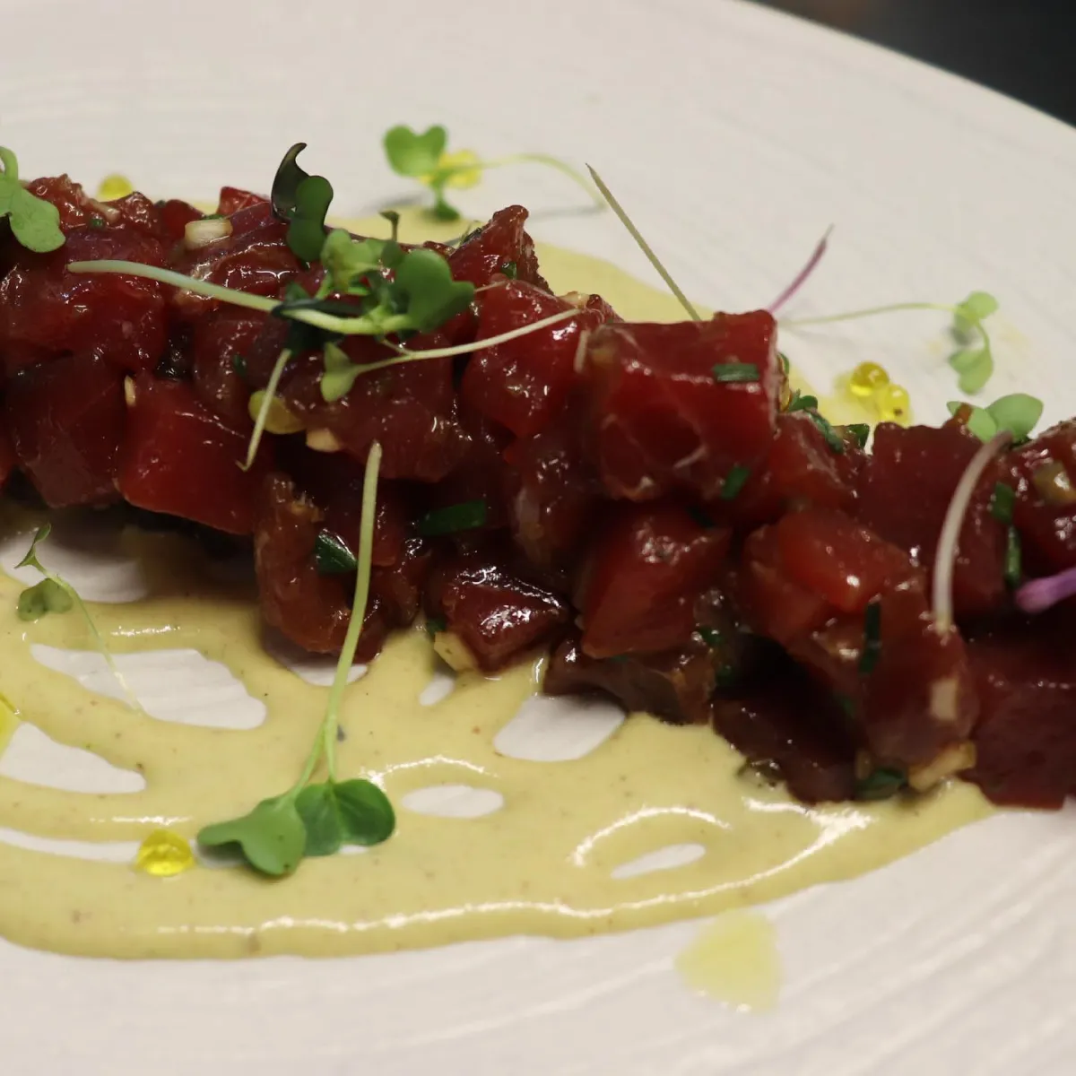 Bluefin tuna tartare with sprouts at La Estrella 1924